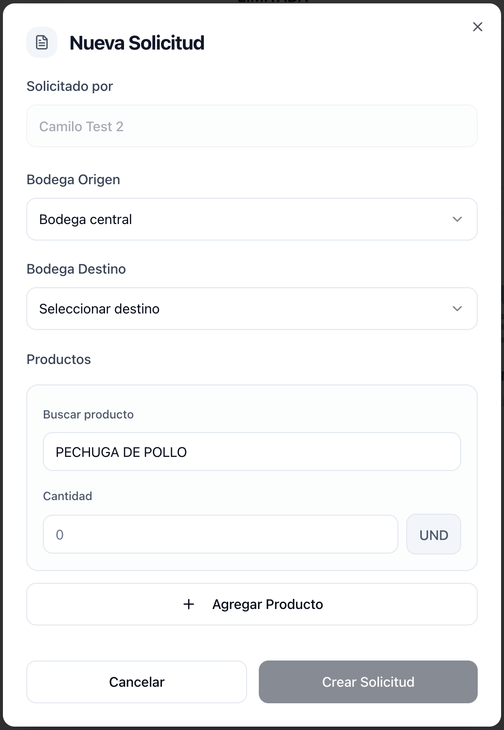 Modal de nueva solicitud de traspaso entre bodegas mostrando selección de origen, destino y productos